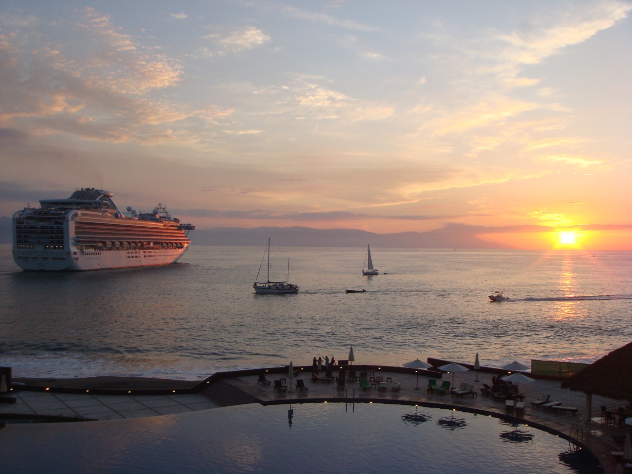 TM303.jpg Tres Mares 303